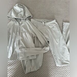 Body by Raven Tracy basics in slate grey set size M